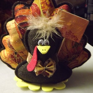 Turkey Table Decoration, Thanksgiving Turkey Handmade Felt Table Centerpiece Decoration, Handmade Felt Turkey Decoration and Table Accent