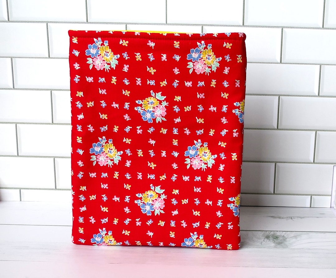 Book Sleeve, Book Pouch, Book Protector, Paperback Cover, Red Book