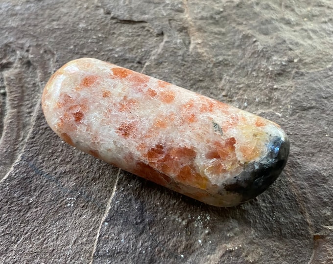 Sunstone with Iolite, India, 56.50 Grams, CR11620