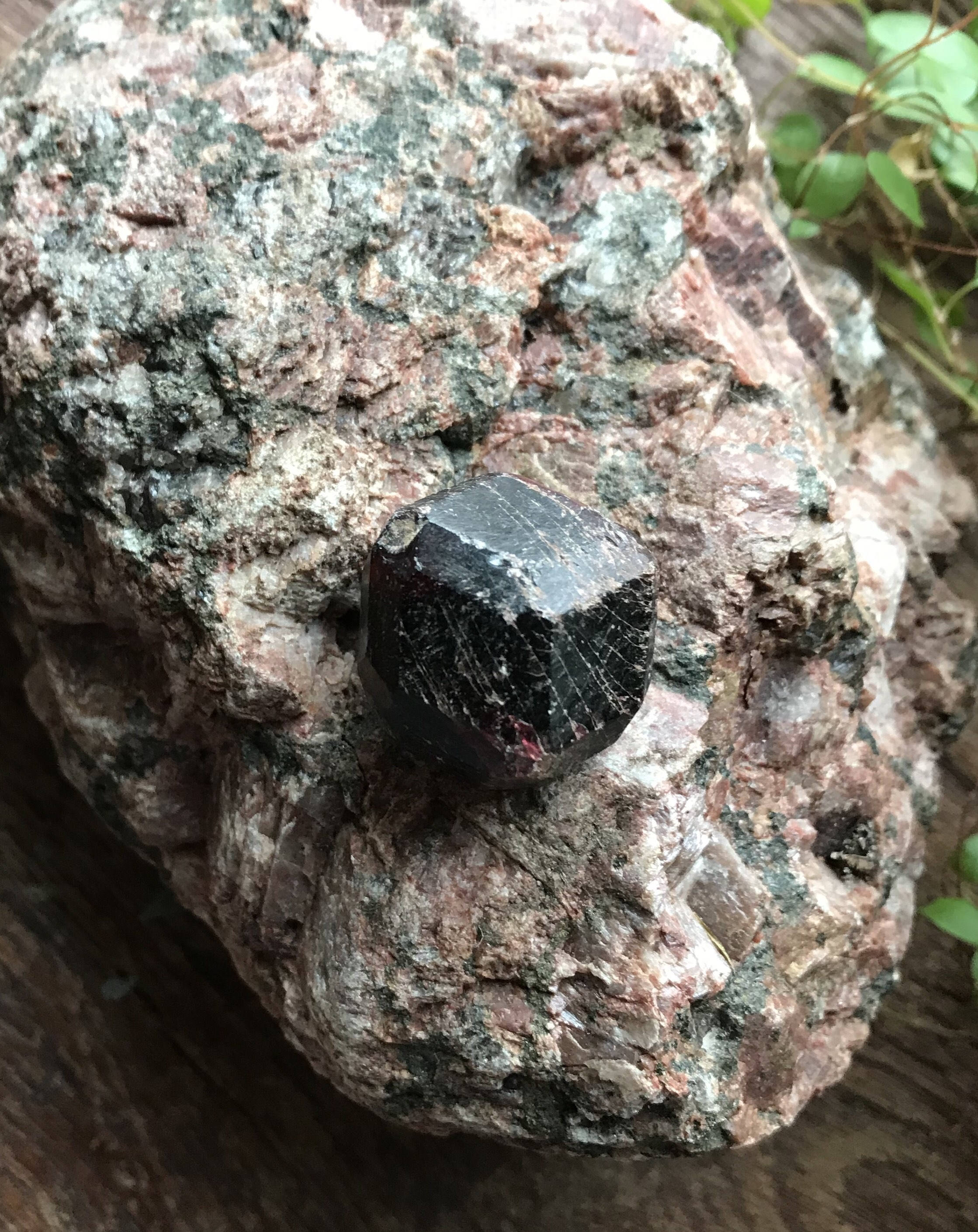 Raw Garnet Crystal, 24.5 Grams, 122.5 Carats, CR3085
