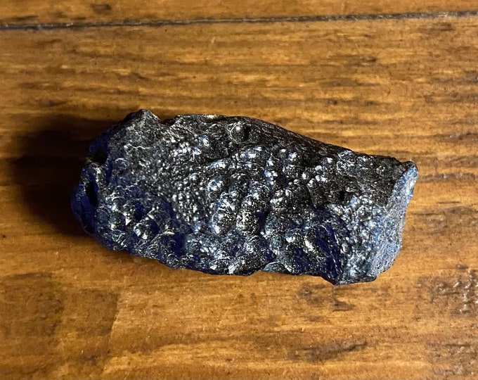 TEKTITE, Raw and Natural Meteorite Fragment, Indonesia, 13.40 Grams, CR10534