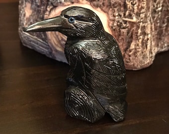 Black Raven Carved Figurine, 1/3 LB +  Onyx, Peru, 168.10 Grams, CR12234
