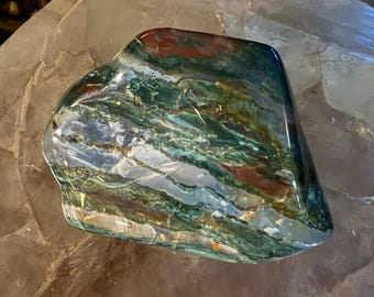 BLOODSTONE, 1/2 LB+ Large Polished Freeform Palmstone, India, 263.00 Grams, CR12784