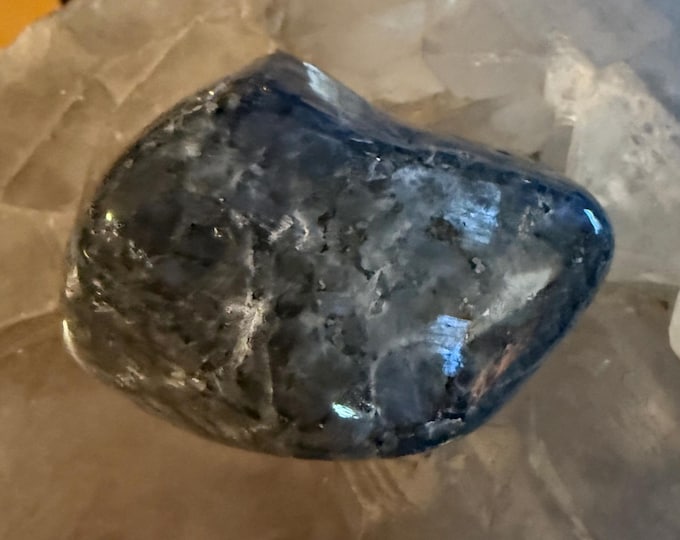 Larvikite Chunky Freeform Palm Stone, 1/2 LB+ Polished Black Labradorite/Moonstone, Blue Flash, Feldspar, 247.60 Grams, India, CR12716