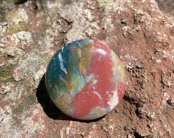 Bloodstone, Polished Round Palm Stone, India, 90.40 Grams, CR11710