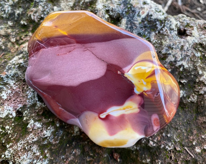 Mookaite Jasper, Large 1 LB- Standing Cabinet Stone,  Semi-Polished, 434.00 Grams, Australia, CR11546