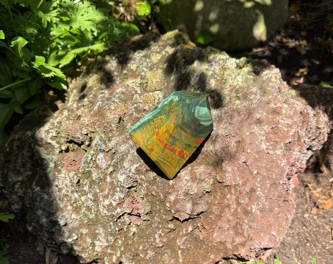 Bloodstone, 2/3 LB, Wide & Thick Standing Polished Tower, Intense Energies, Deep-Rich Color, India, 290.90 Grams, CR12665