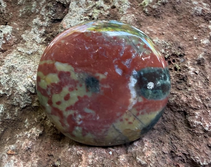 Bloodstone, Polished Round Palm Stone, India, 96.50 Grams, CR12736