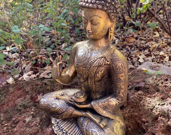 Medicine Buddha, Solid Brass Bhaisajyaguru with Detail, 13" H,  12-1/2 LBS+, STA12186