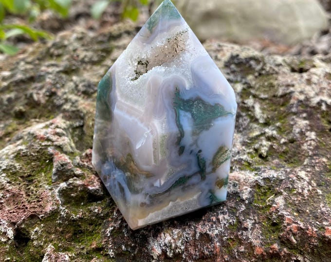 Druzy Green Moss Agate Tower, 1/3 LB+ Beautifully Patterned, India, 156.40 Grams, CR12404