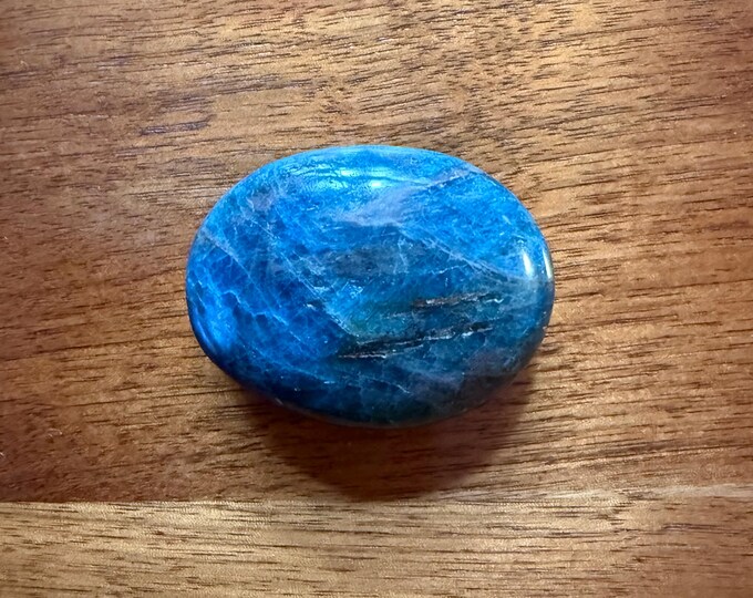 BLUE APATITE, 1/4 LB+ Oval Palm Stone, Polished, Madagascar, 124.10 Grams, CR12214
