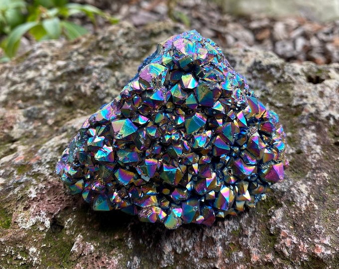 Titanium Flame, 2/3 LB- Rainbow Aura Quartz Cluster, Bridge Crystals, China, 275.10 Grams, CR12401