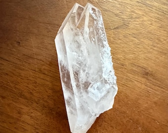Arkansas Quartz Soulmate Twin, RAW, Keyed Base, Barnacle Dusting, Etched, Striated, Self Healed, Amazing Clarity, 109.60 Grams, CR12507