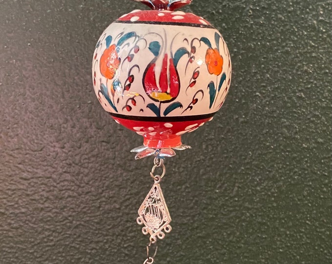 Traditional Turkish Çini Ball, Kütahya Çini Sanatçıları Ceramic, Decorative Home Ornament, 3" on Hanging Chain