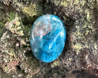 BLUE APATITE , Oval Palm Stone, Polished, Madagascar, 81.30 Grams, CR12429