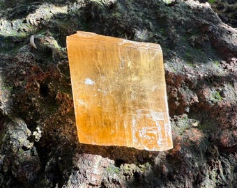 Amber Calcite, 1/2 LB Polished Golden Calcite, Cleavage, Infractions, 224.30 Grams, China, CR12596