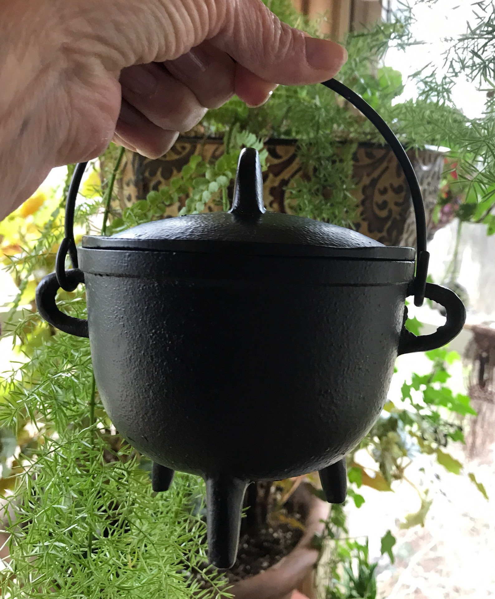 Solid Cast Iron Cauldron/lid With Resin Burning Incense Kit Etsy