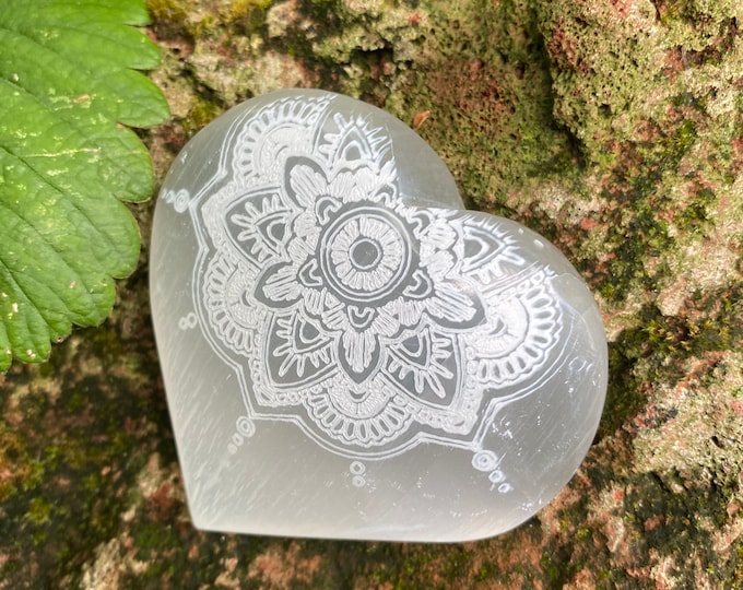 SELENITE Mandala Heart Stone, Hand Carved and Etched, CR8782