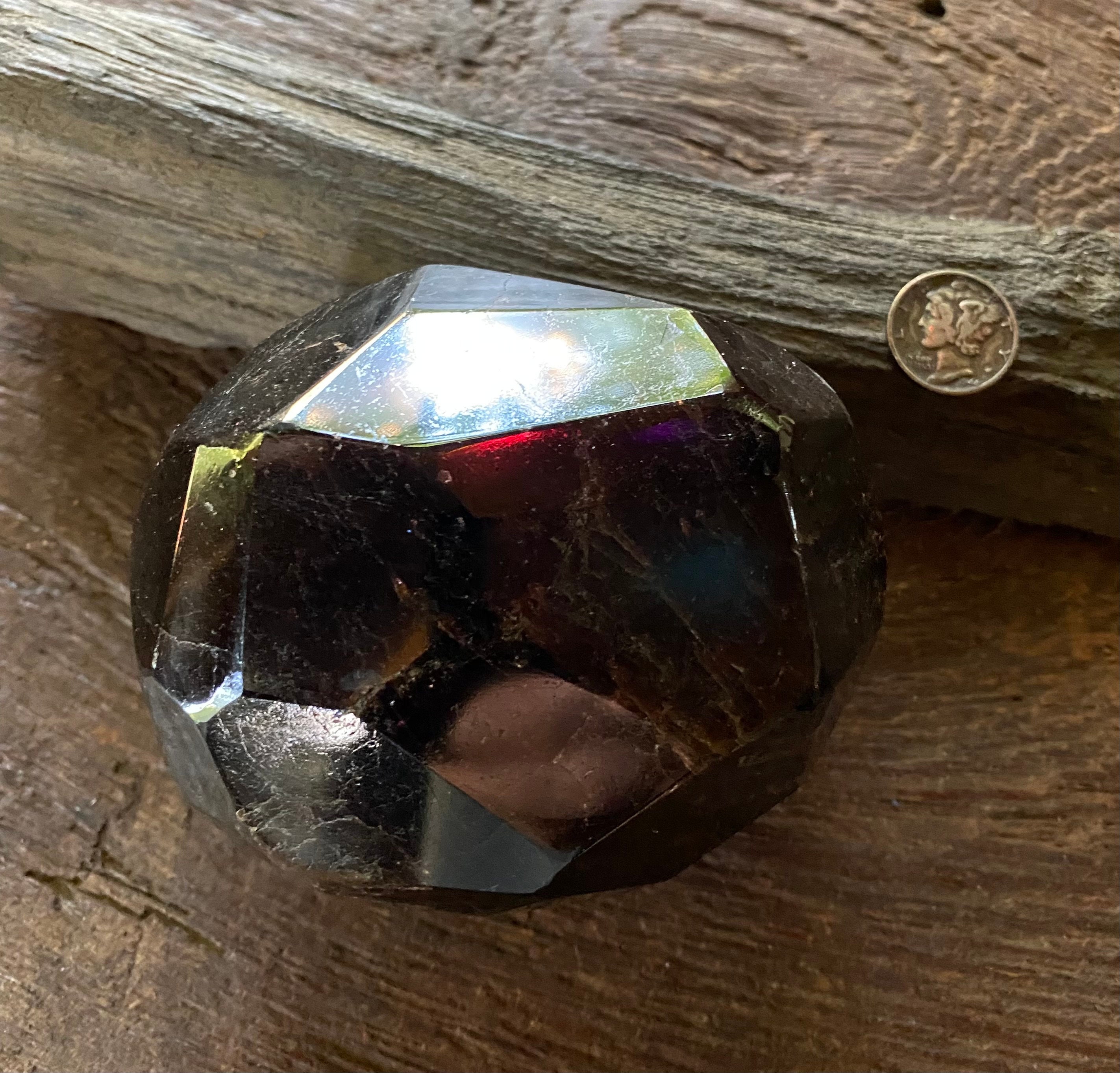 Red Garnet Crystal / Garnet Dodecahedron / Red Garnet / Polished