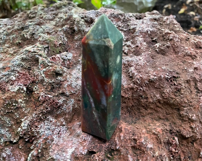 Bloodstone, Polished Tower, Intense Energies, Orb, Deep-Rich Color, India, 81.40 Grams, CR11800