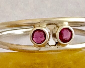 Double Ruby ring