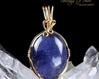 Tanzanite Synergy 12 Stone Crystal Pendant 14k Gold