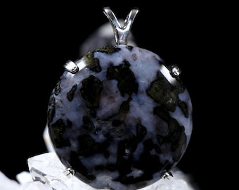 Colgante de cristal de merlinita mística