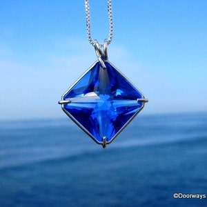 Blue Quartz Pendant - Etsy