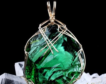 Thoth the Atlantean Emerald Green Andara Pendant 14k Original Lady Nellie Monatomic Andara Crystals Mt Shasta California 1995