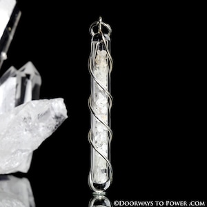 Potente ciondolo di cristallo dell&#39;ascensione - Satyaloka Azeztulite Fenacite Petalite Herderite Azeztulite bianca Danburite Argento Sterling