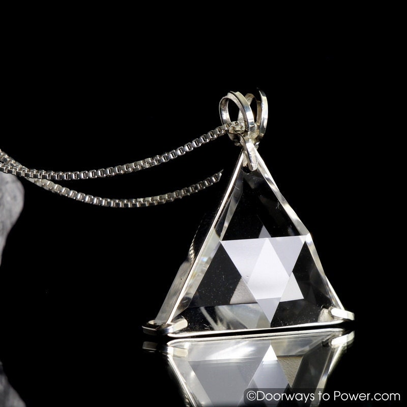 Clear Quartz Star of David Vogel Crystal Healing Pendant protective