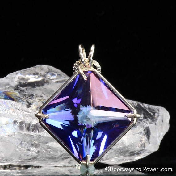 Tanzine Tanzan Aura Quartz Magician Stone Pendant SS Healing