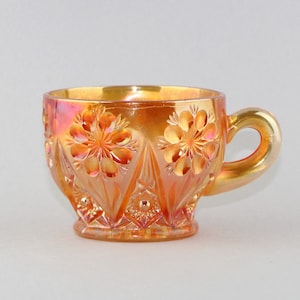 Imperial Glass 474 Daisy Design Rubigold Marigold Gold Iridescent Punch Cup