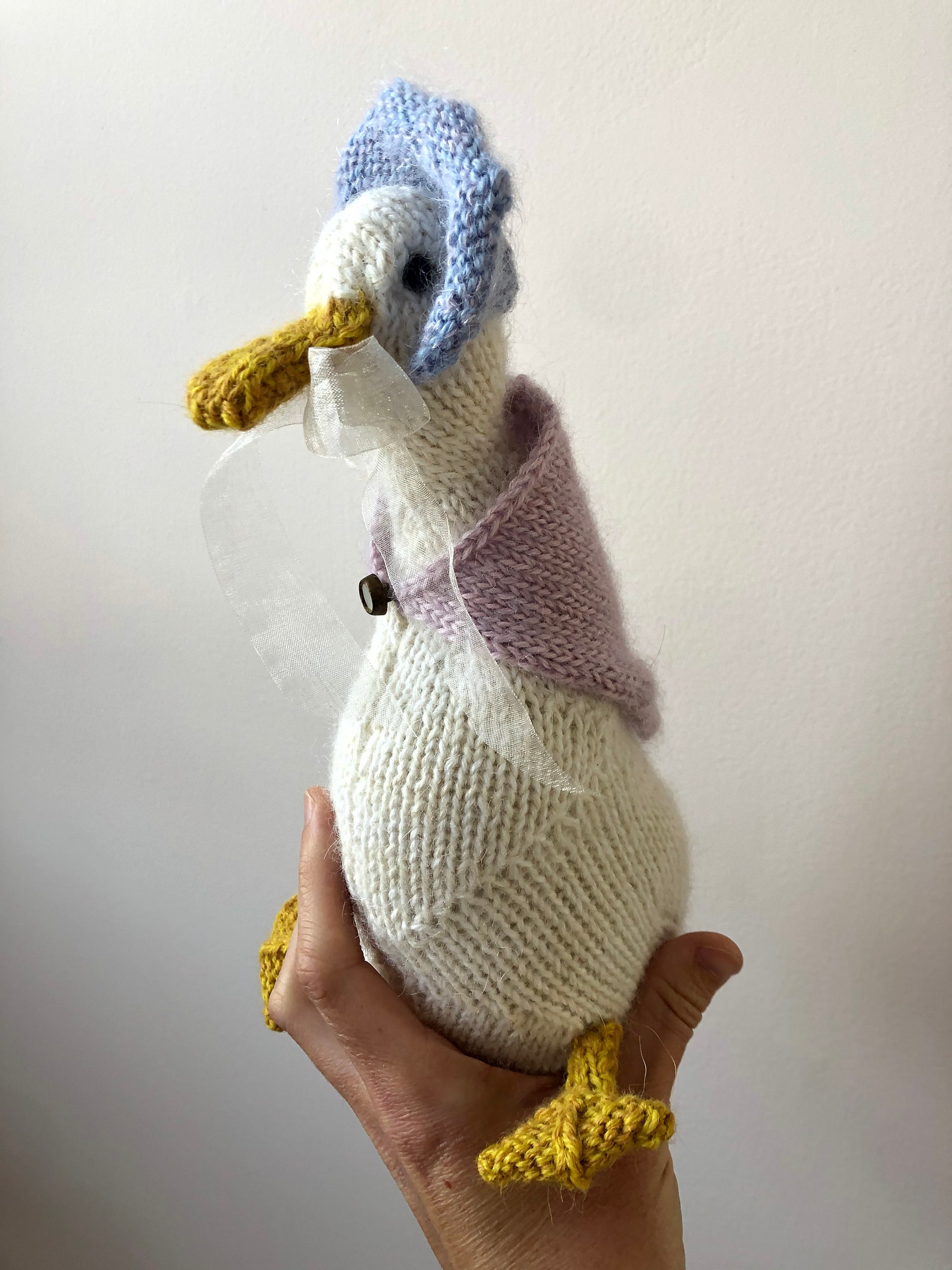 Knit Jemima Puddleduck design by Dot Pebbles Knits Etsy