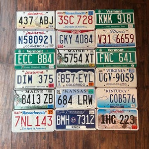 License plate choice worn out craft grade, all authentic license plates Virginia,Vermont, Illinois, Kentucky, Maine, Ohio, compare my prices