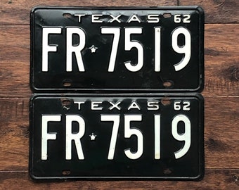 License Plates Texas 1962 pair, dmv clear yom Texas 1962 pair, Texas license plate pair 1962, old Texas license plate pair 1962 dmv clear.