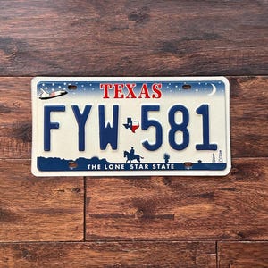 License Plate Texas, Texas license plate, space shuttle license plate, lone star state license plate, Texas space shuttle license plate.