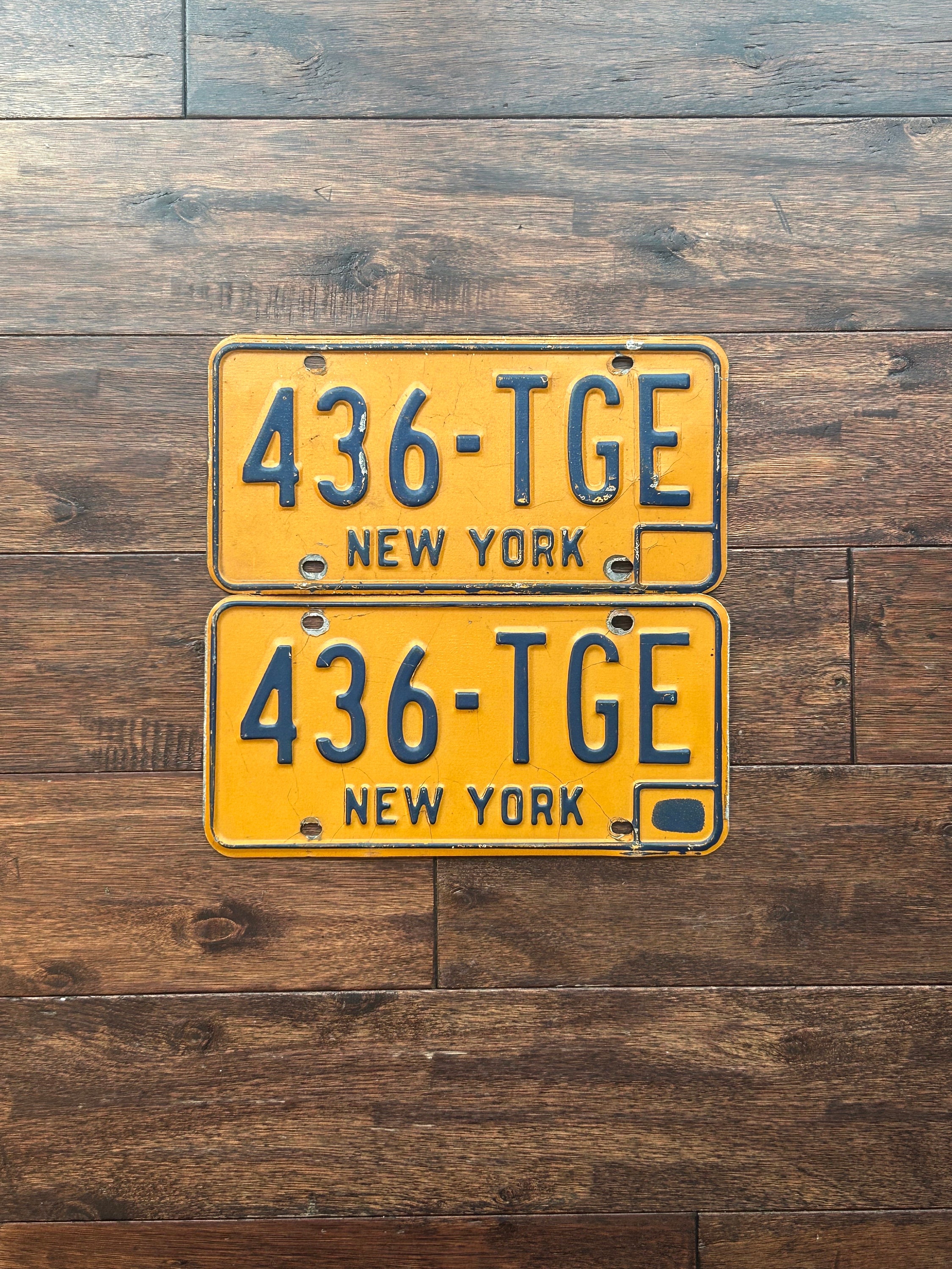 NEW YORK NEW YORK　DISCO CITY LICENSE NEW YORK NEW YORK DISCO CITY LICENSE Set Of Vintage New York