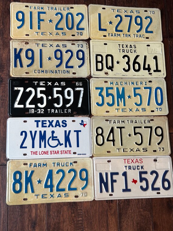 Pourquoi les plaques d'immatriculation texanes n'ont-elles pas de voyelles ? - French Morning US