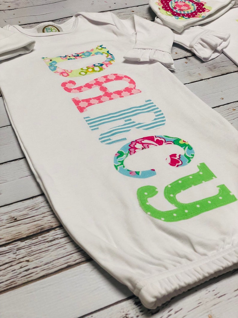 Custom Personalized Baby Girl ruffle white gown Hand cut applique name Baby girl gift Flower applique hat set Twins Set Newborn Gift