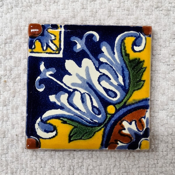 Glossy Royal Crown Molding Mexican Talavera Ceramic Tiles 2"x2"