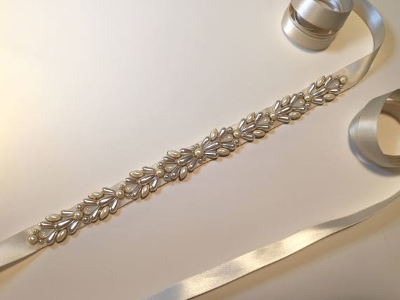 Pearl and Ivory Crystal Embellished Vintage Inspired Jeweled  display picture 1