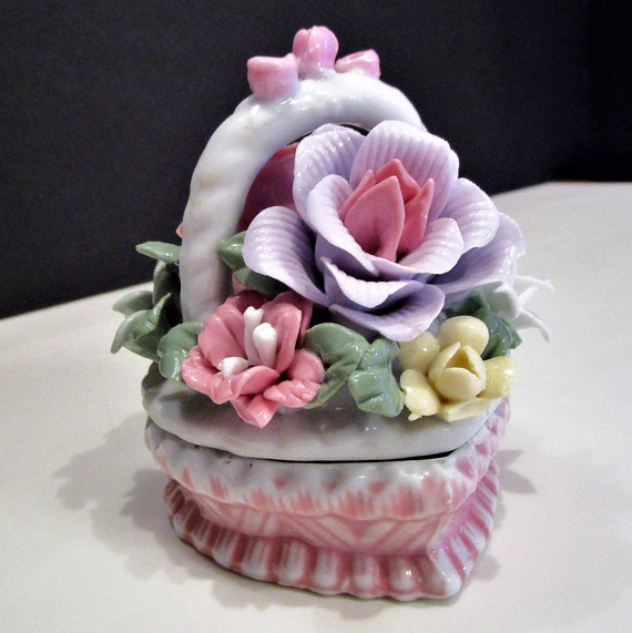 Porcelain 3D Floral Trinket Holder, Vanity Décor … - image 8