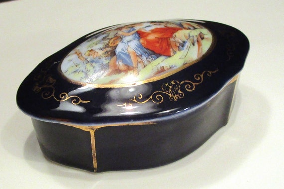 Cobalt Trinket Box: Victorian Ladies Scene, Gold … - image 8