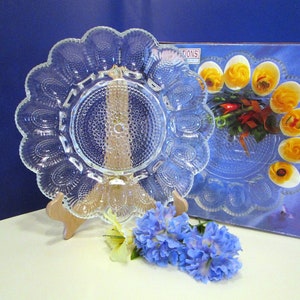 Vtg Egg Platter Indiana Glass, Egg Platter Presentations Crystal Collection 11 in Diam, Indiana Glass Crystal Collection Relish And Egg Tray