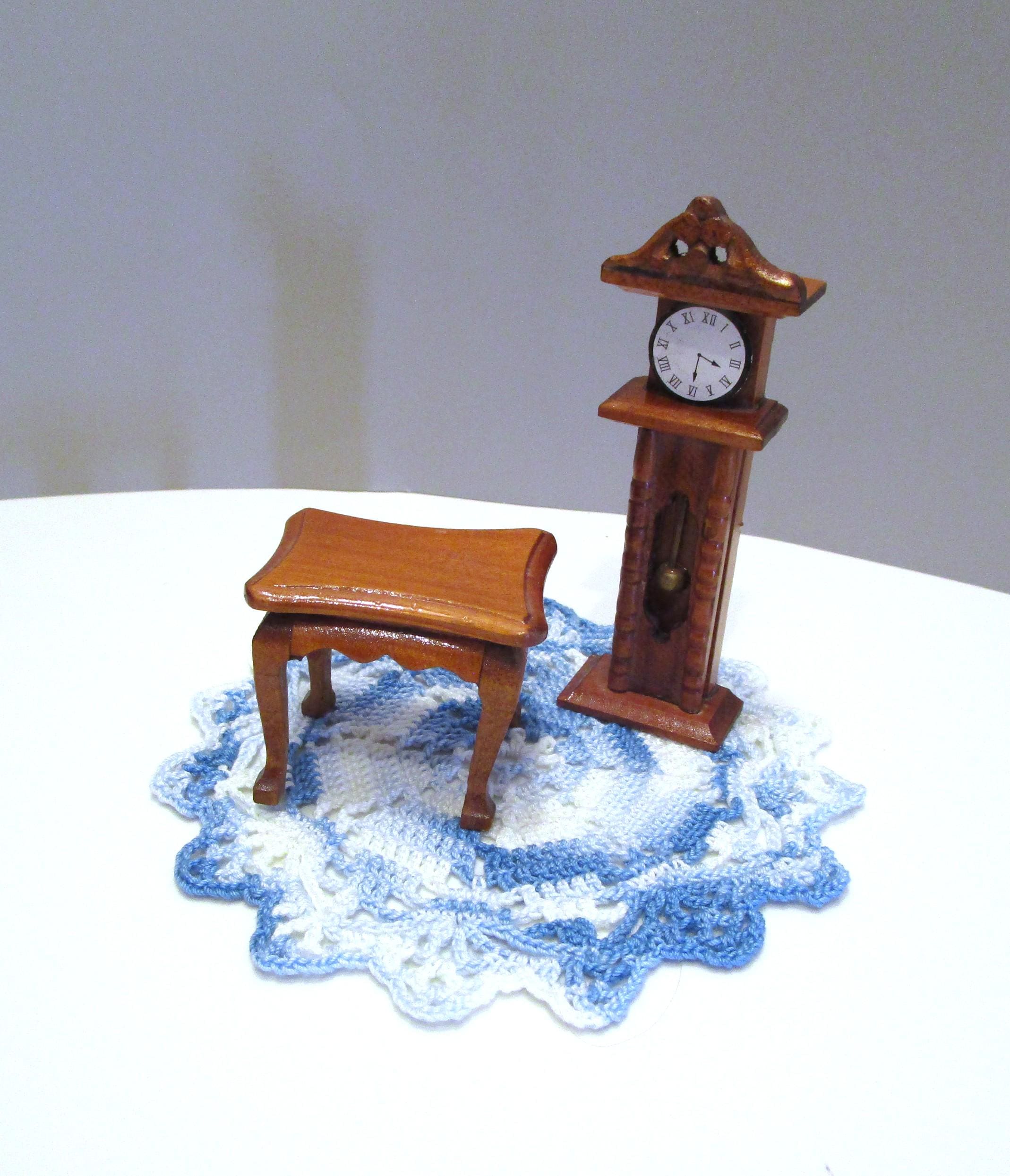 Miniature Dollhouse Grandfather Clock Set: Crochet Rug & End Table