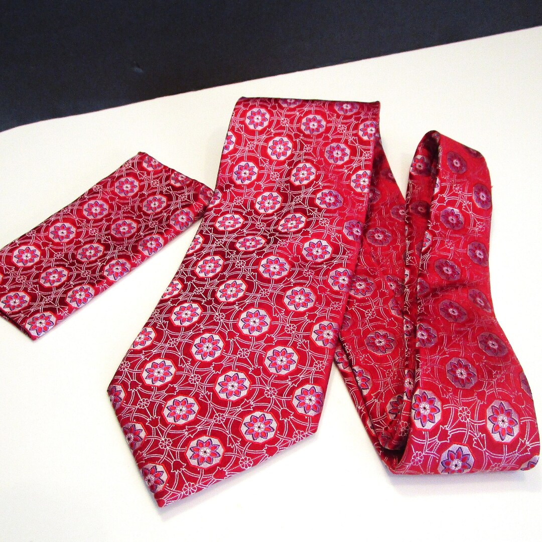 Steve Harvey Necktie, Steve Harvey Tie and Pocket Square, Steve Harvey