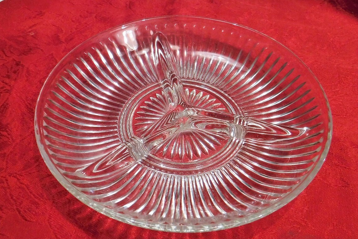 Vintage 3 Sectioned Glass Jewelry Dish 3 Sectioned Nut Dish Etsy