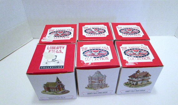 Americana Collection Miniature Houses: Liberty Falls, CO - Set of