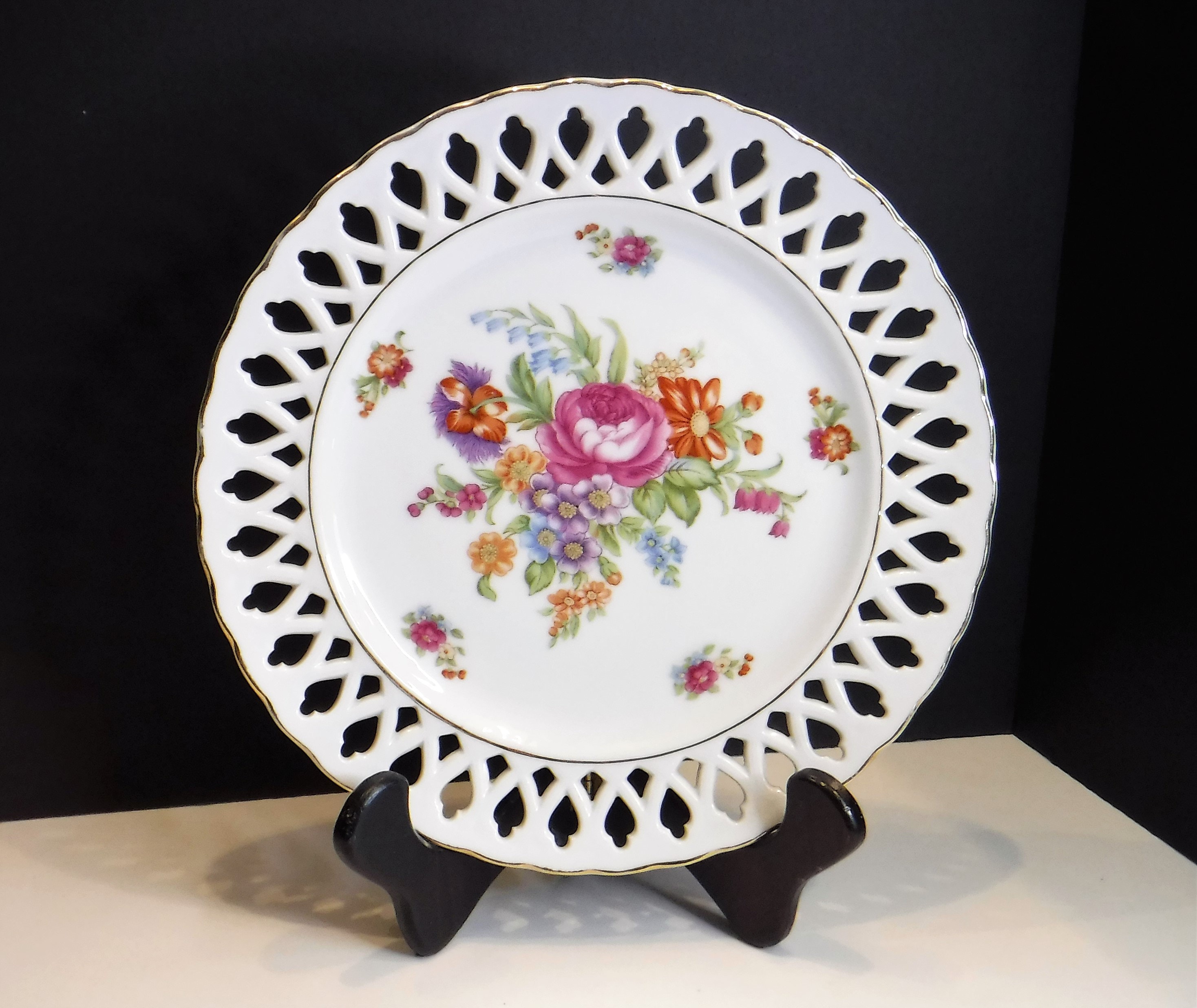 Floral Porcelain Lattice Plate, Lattice Porcelain Plate, Porcelain Open Work Lattice Edge and Gold Trim, Porcelain Floral Plate, MER